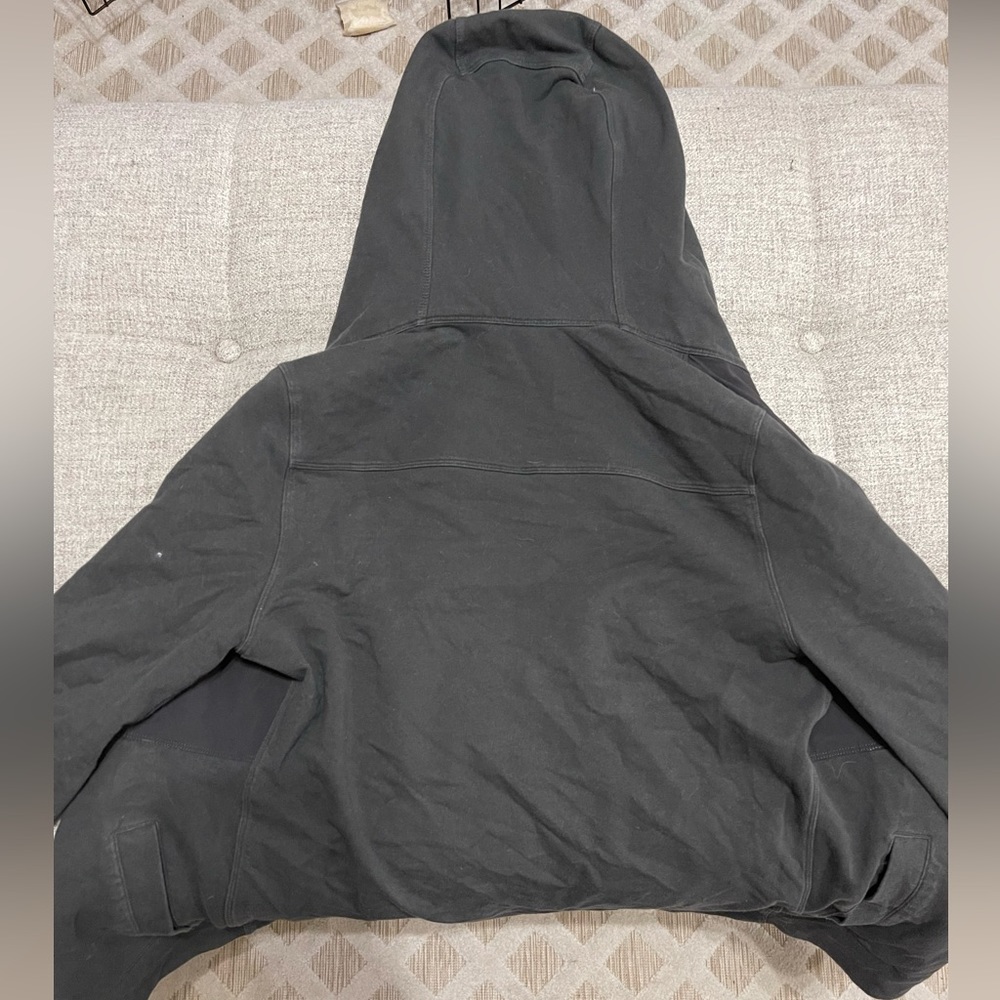 Lululemon jacket - Picture 2 of 3